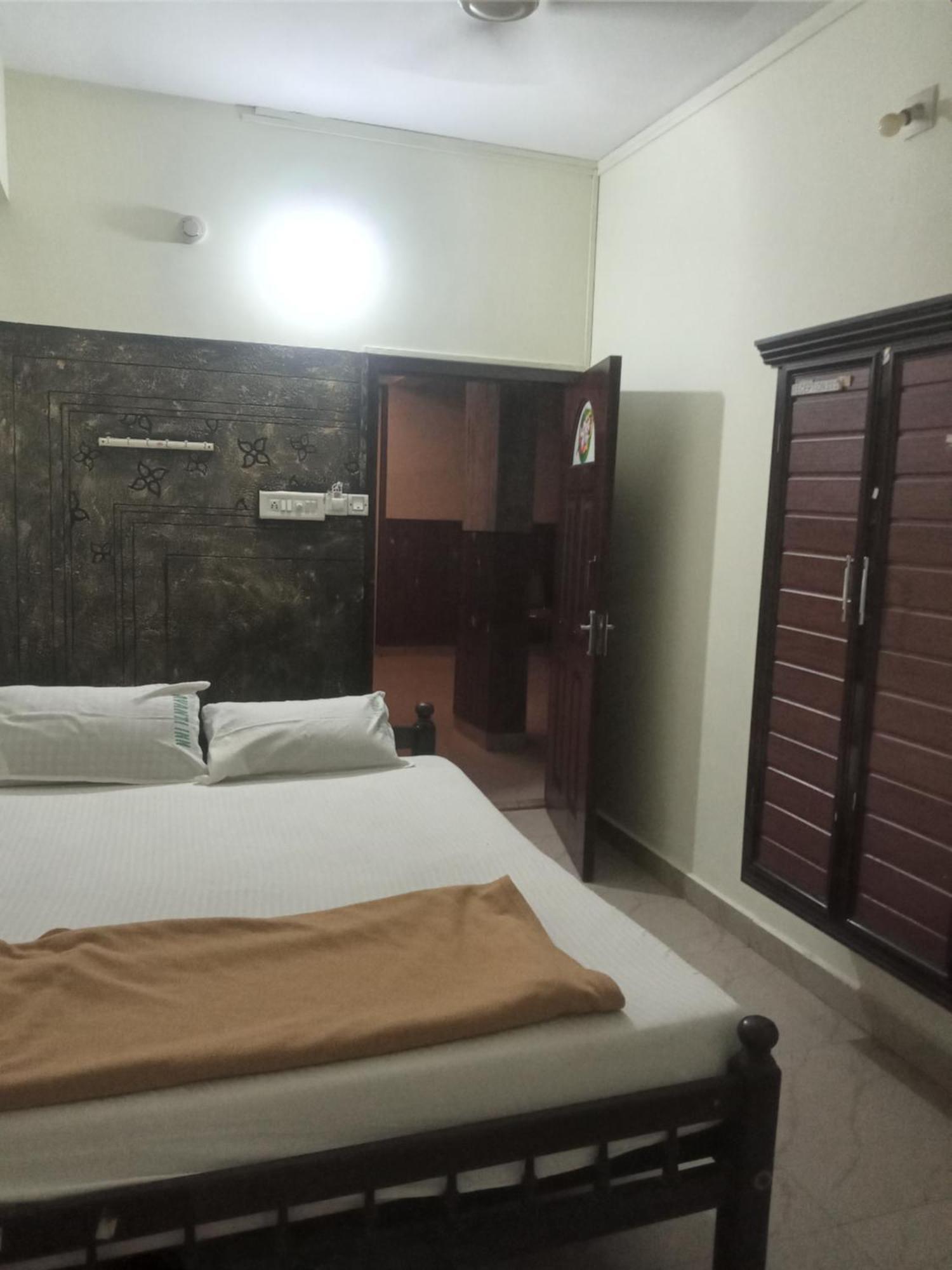 Avanti Inn Гуруваюр Экстерьер фото